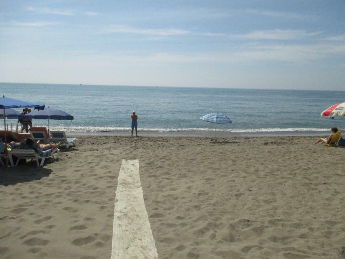 Beachfront Apartment Diana 2 Benalmadena Exterior photo